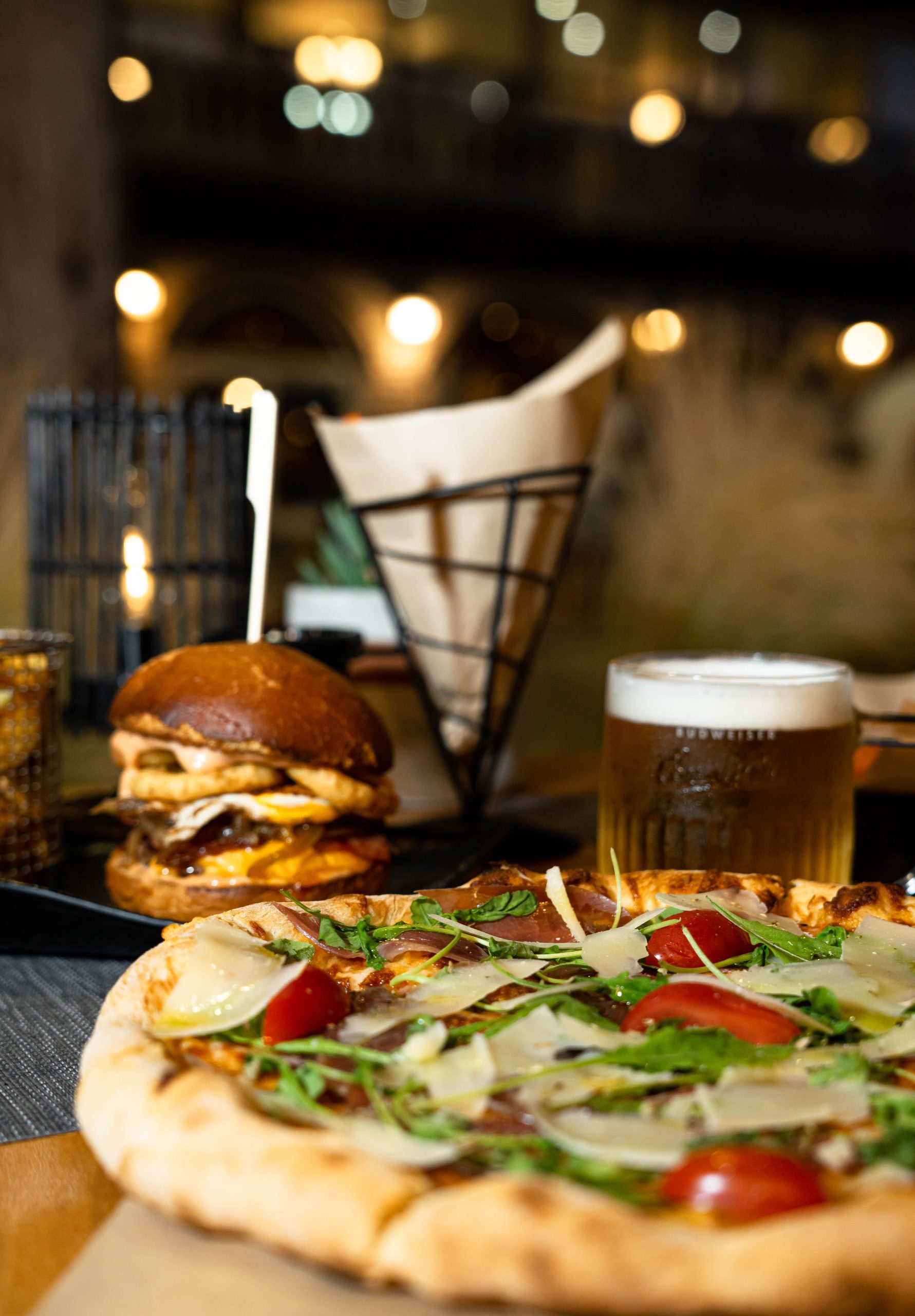Where to Eat & Drink in Zakynthos: Esme’s Beer Garden – Casual Gastropub in Tsilivi